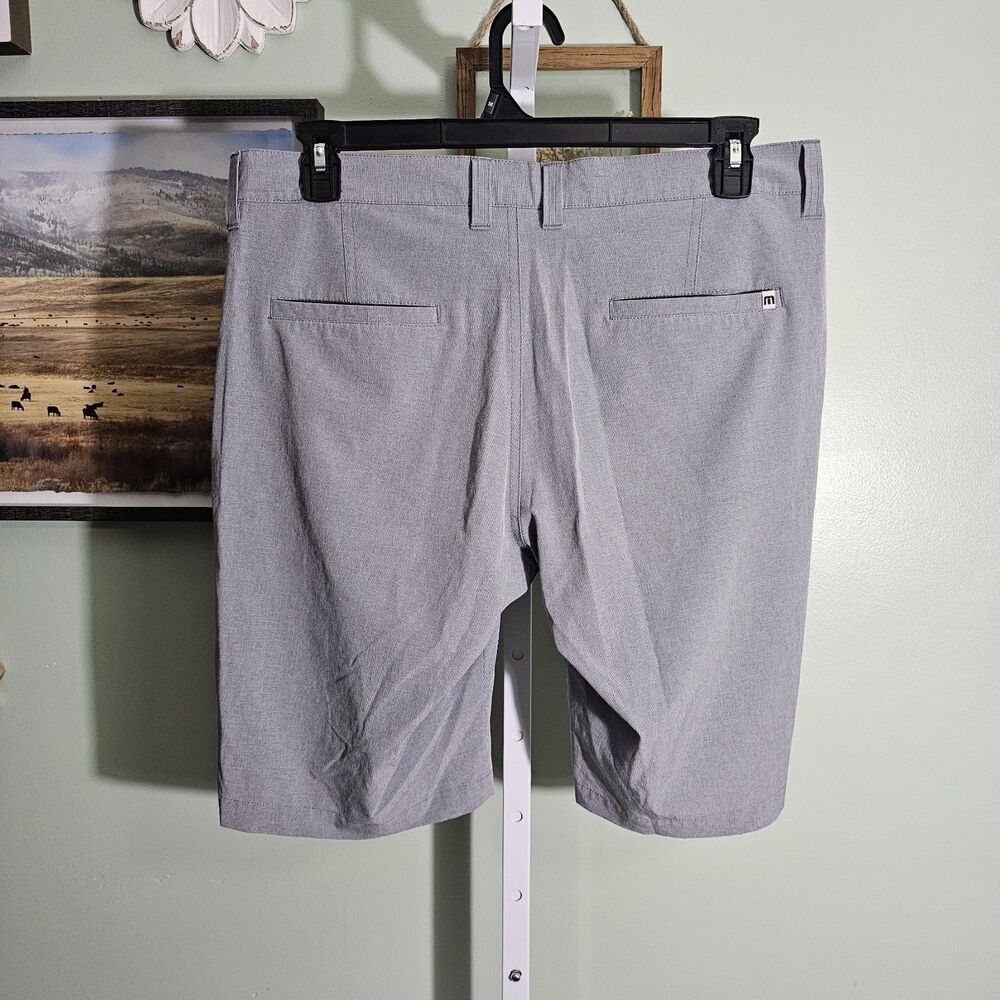 Travis Mathew Beck Golf Short 9"‎ Inseam Light Gray Mens 34 - Picture 4 of 6